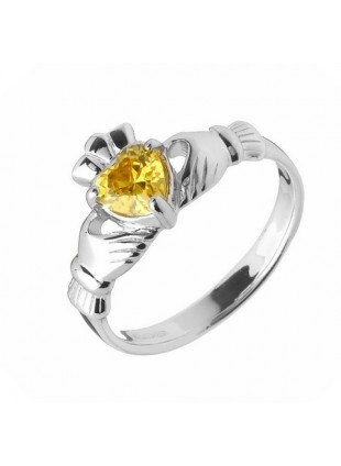 Claddagh ring meaning deals catholic